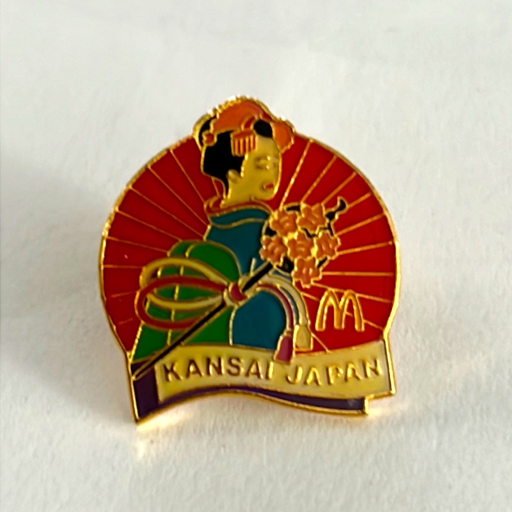 McDonald’s Crew Pin
